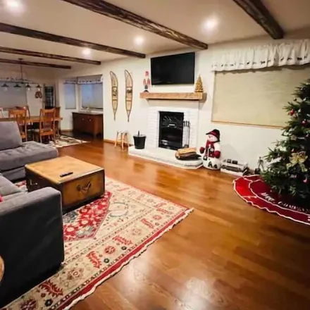 Rent this 4 bed house on Big Bear City in CA, 92314
