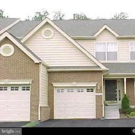 Rent this 3 bed townhouse on 43628 Dunhill Cup Square in Ashburn, VA 20147