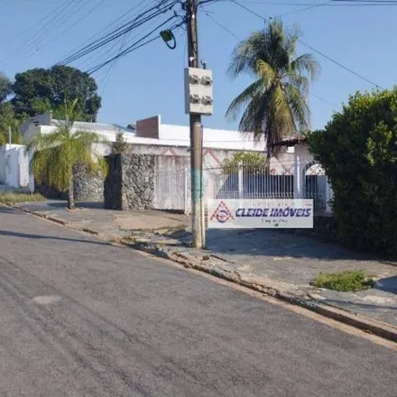 Buy this 3 bed house on Rua Casemiro de Abreu in Santa Cruz, Cuiabá - MT