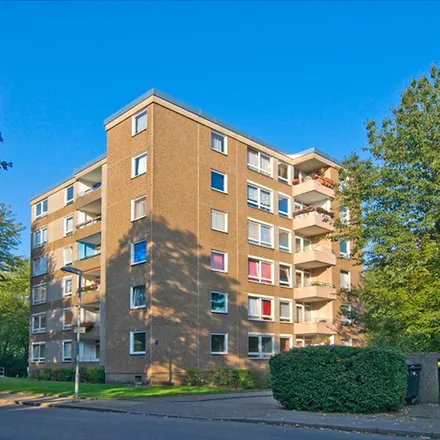 Rent this 2 bed apartment on Erasmusstraße 34 in 45279 Essen, Germany