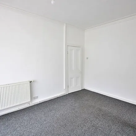 Image 3 - Eaton Avenue, Sefton, L21 6NG, United Kingdom - Apartment for rent