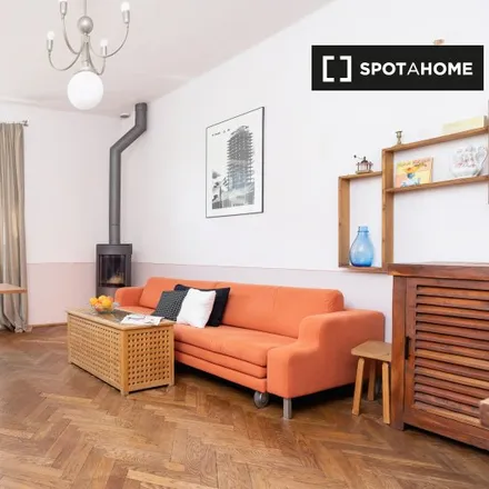 Rent this 3 bed apartment on Przedszkole Samorządowe nr 45 im. Kubusia Puchatka in Piekarska 14, 31-067 Krakow