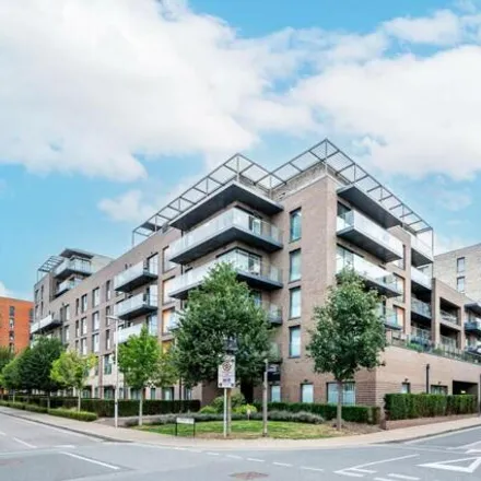 Image 1 - Halton Court, Handley Drive, London, SE3 9ET, United Kingdom - Apartment for sale