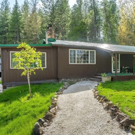 Buy this 3 bed house on 5161 Gennett Rd in Springdale, Washington