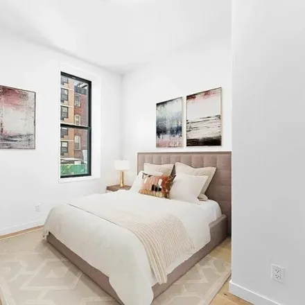 Image 4 - 236 East 15th Street, New York, NY 10003, USA - House for rent