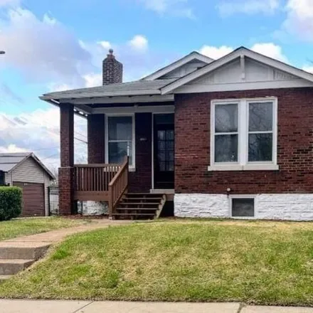 Buy this 3 bed house on 4800 Sacramento Avenue in St. Louis, MO 63115