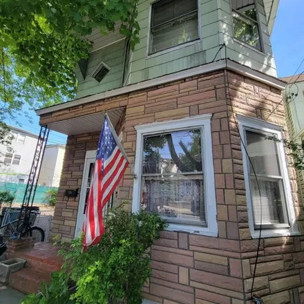 Buy this 5 bed house on 636 76th Street in Hudson Heights, North Bergen