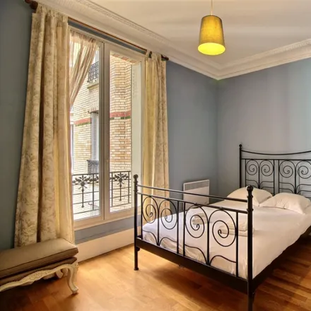 Rent this 2 bed apartment on 191 Rue de Javel in 75015 Paris, France