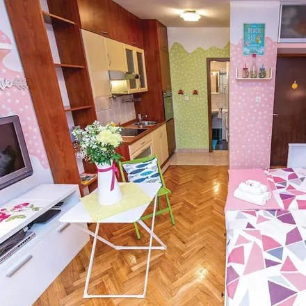 Image 5 - 51260 Crikvenica, Croatia - Apartment for rent