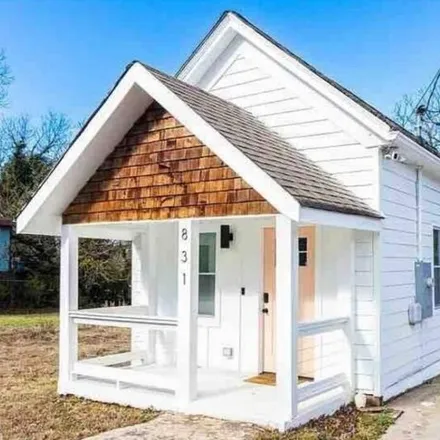 Buy this 2 bed house on 831 Drummond Street Southwest in Atlanta, GA 30314