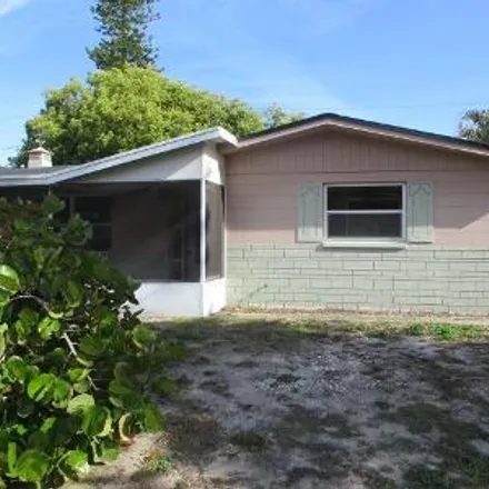 Buy this 2 bed house on 4113 Kibler Lane in Holiday, FL 34691
