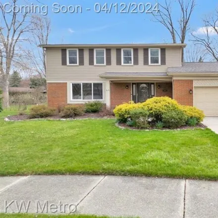 Buy this 4 bed house on 499 Scottsdale Drive in Troy, MI 48084