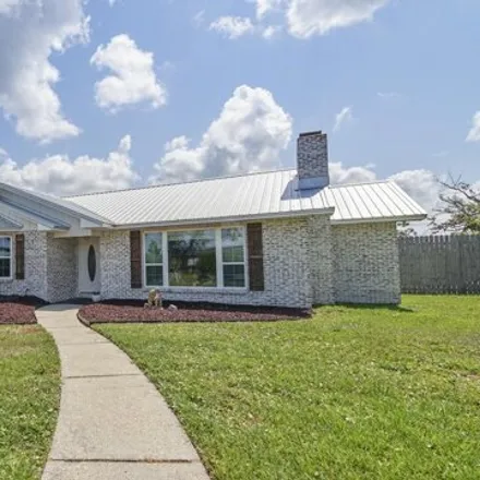 Buy this 3 bed house on 2318 Washington Street in Bay County, FL 32444