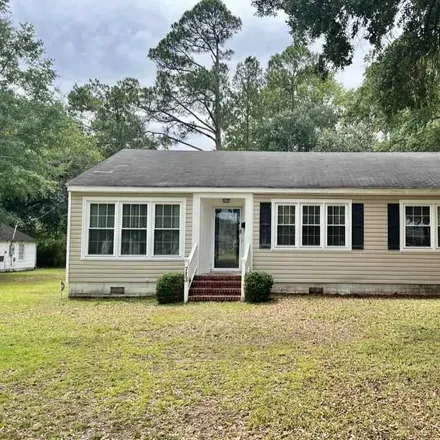Buy this 3 bed house on 713 Highland Drive in Kingstree, SC 29556