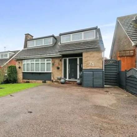 Buy this 3 bed house on Holbeck Lane in Cheshunt, EN7 6DP