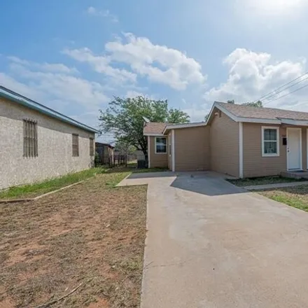 Buy this 5 bed house on 378 West 15th Street in Westside, Odessa