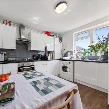 Rent this 3 bed apartment on St Nicholas Flats in Bridgeway Street, London