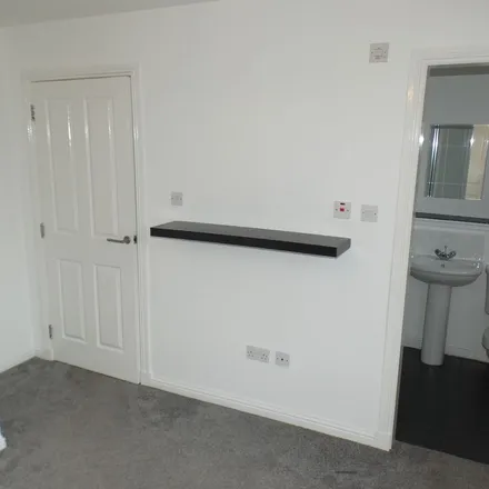 Rent this 2 bed apartment on Belvidere Gate in Glasgow, G31 4QJ