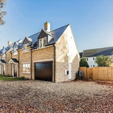 Buy this 4 bed house on Rock Hill in Chipping Norton, OX7 5AX