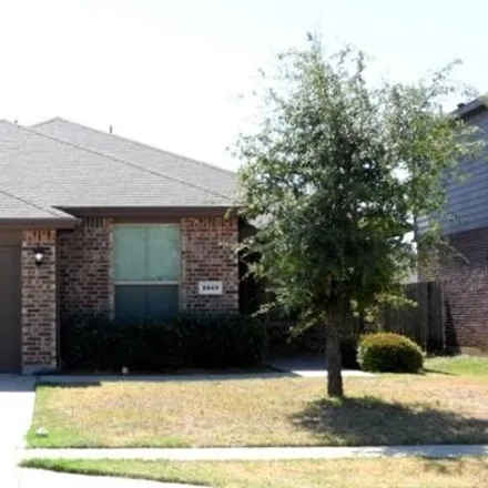 Rent this 4 bed house on 8879 Poynter Street in Fort Worth, TX 76123
