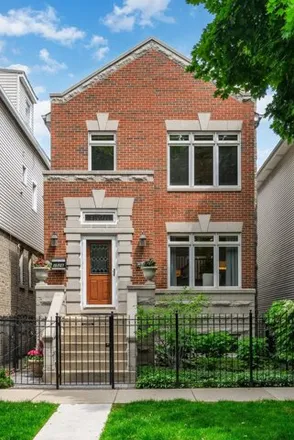 Buy this 4 bed house on 1526 West Melrose Street in Chicago, IL 60657