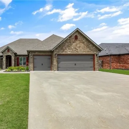 Buy this 3 bed house on West Drive in Rogers, AR 72758