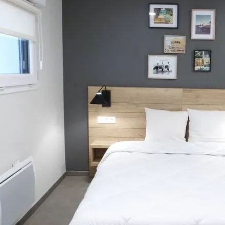 Rent this 1 bed apartment on 85360 La Tranche-sur-Mer