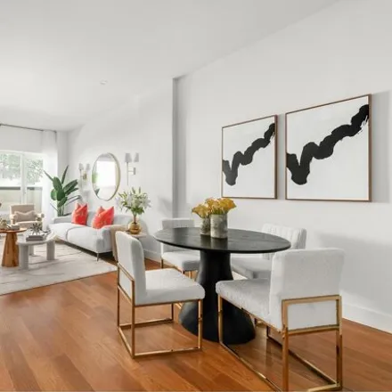 Image 1 - 427 East 90th Street, New York, NY 10128, USA - Condo for sale