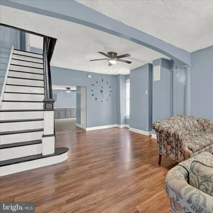 Image 3 - 426 North Belnord Avenue, Baltimore, MD 21224, USA - House for sale
