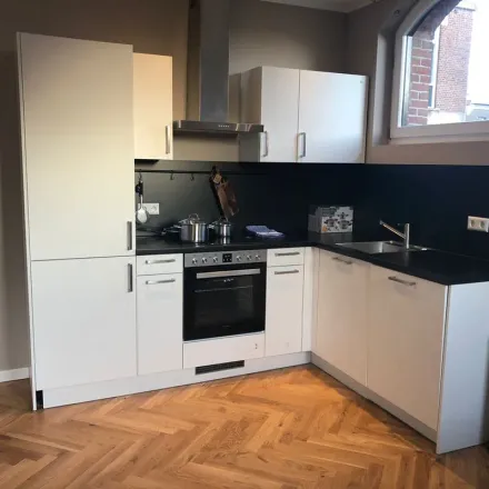 Rent this 1 bed apartment on Chen’s Sauzen in Brouwersgracht 4, 2512 ER The Hague