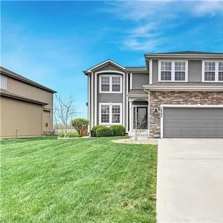 Buy this 5 bed house on 16588 South Lind Road in Olathe, KS 66062