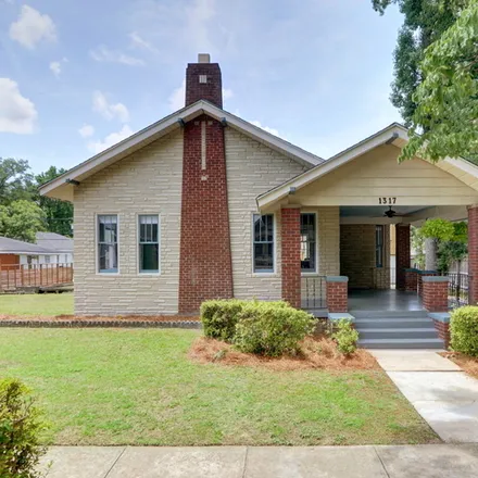 Rent this 3 bed house on 1317 Seiler Ave