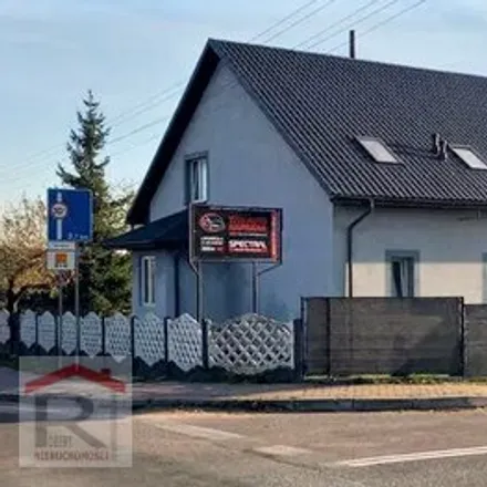 Buy this 6 bed house on III Liceum Ogólnokształcące imienia Cypriana Kamila Norwida w Kielcach in Jagiellońska 4, 25-612 Kielce