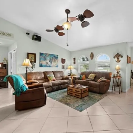 Image 3 - Southwest 45th Terrace, Cape Coral, FL 33914, USA - House for sale