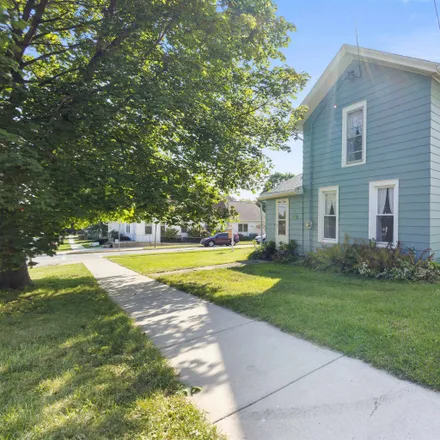 Buy this 3 bed house on 304 West Pearl Street in Belleville, Dane County