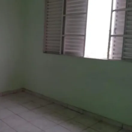 Rent this 2 bed house on Rua Itália in Umuarama, Osasco - SP