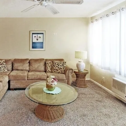 Rent this 1 bed condo on Newport V in Deerfield Beach, FL 33442