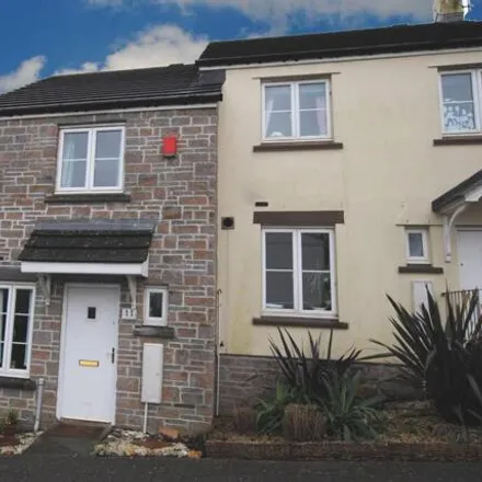 Rent this 2 bed townhouse on Campion Close in Saltash, PL12 6XN