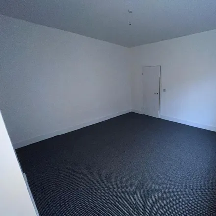 Image 4 - unnamed road, Newcastle upon Tyne, NE15 8SP, United Kingdom - Apartment for rent