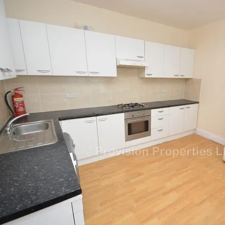 Image 6 - 36 Ebor Place, Leeds, LS6 1NJ, United Kingdom - Townhouse for rent