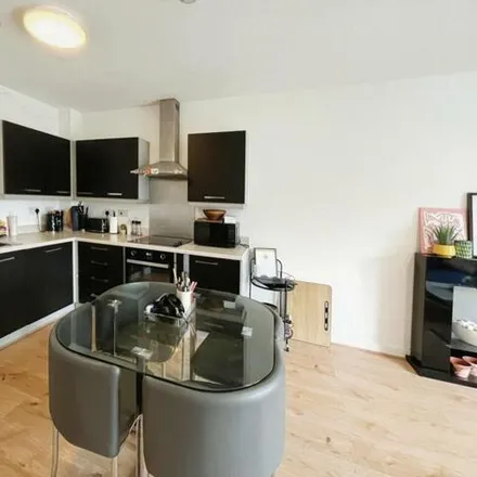 Image 5 - Houseman Crescent, Manchester, M20 2JQ, United Kingdom - Apartment for sale