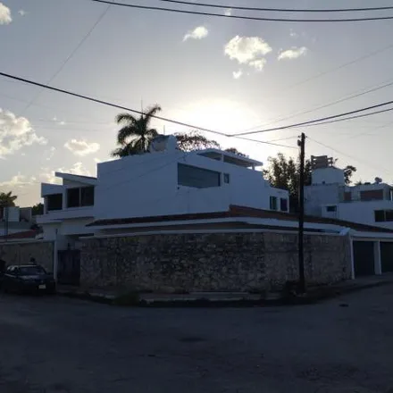Rent this 7 bed house on Calle 18 in 97100 Mérida, YUC