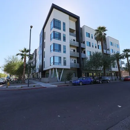 Rent this 2 bed house on en Hance Park Condominiums in 1130 North 2nd Street, Phoenix