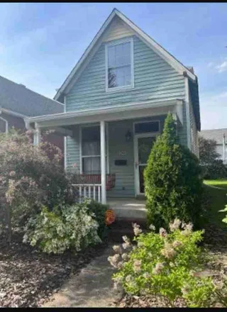 Rent this 1 bed house on 606 E Arch Street