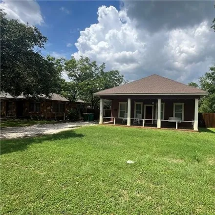 Image 4 - 116 E 13th Ave, Belton, Texas, 76513 - House for sale