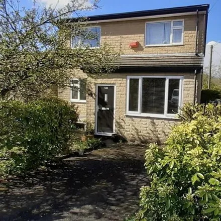 Buy this 4 bed house on Manchester Road in Greenfield, OL3 7HQ