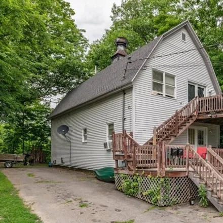 Buy this studio house on 19 Sanger Ave in Waterville, Maine