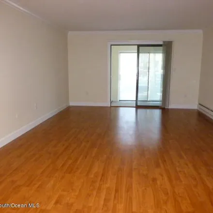 Rent this 1 bed apartment on unnamed road in Manalapan Township, NJ