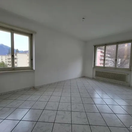 Rent this 5 bed apartment on Ristorante Pizzeria Stella in Viale A. Sartori, 6512 Bellinzona