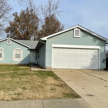 Rent this 3 bed house on 1592 Oak Meadow Drive in O'Fallon, IL 62269